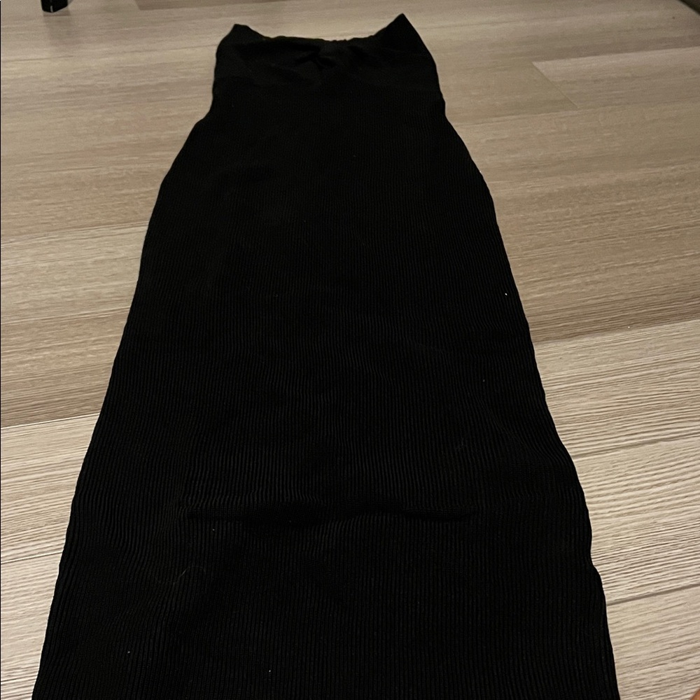 Black Ribbed Maxi Dress